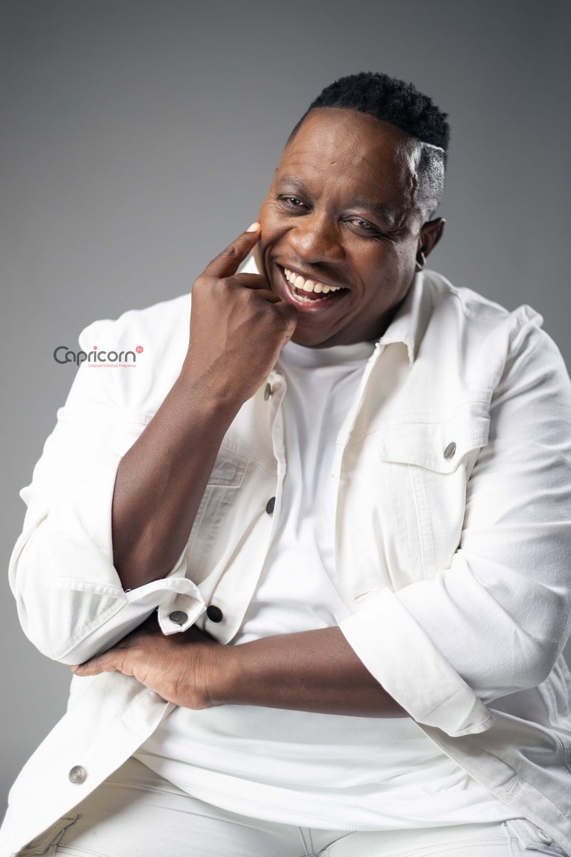 CapricornFM's tweet photo. The #CapricornExpress is just what you need, listen in here; https://t.co/11wJKBmH7Q and allow @MRBlackSA to wrap up your evening.
ON AIR | #EaBaba https://t.co/HOfHwn18kk