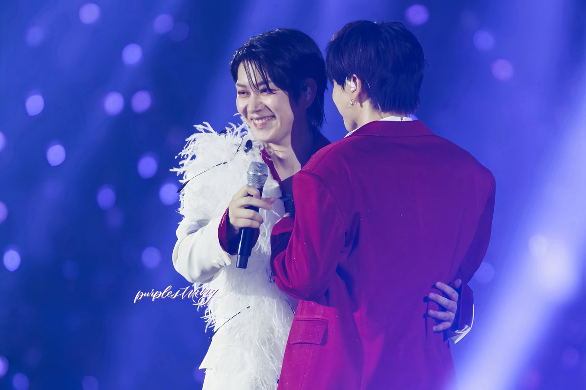 purpleSWing tweet media