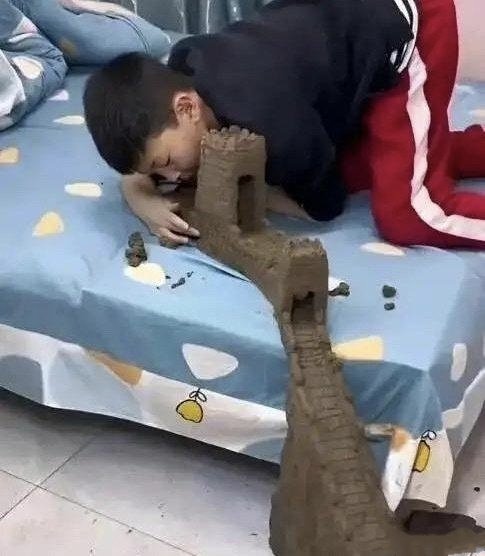 简律（私信互关） tweet media