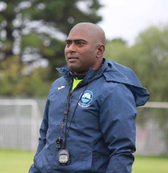 Thanks 🙏Coach Ronnie Gabriel for  holding Downs to a draw as promised, not the talkative former Downs Zothwane🤝⚽️