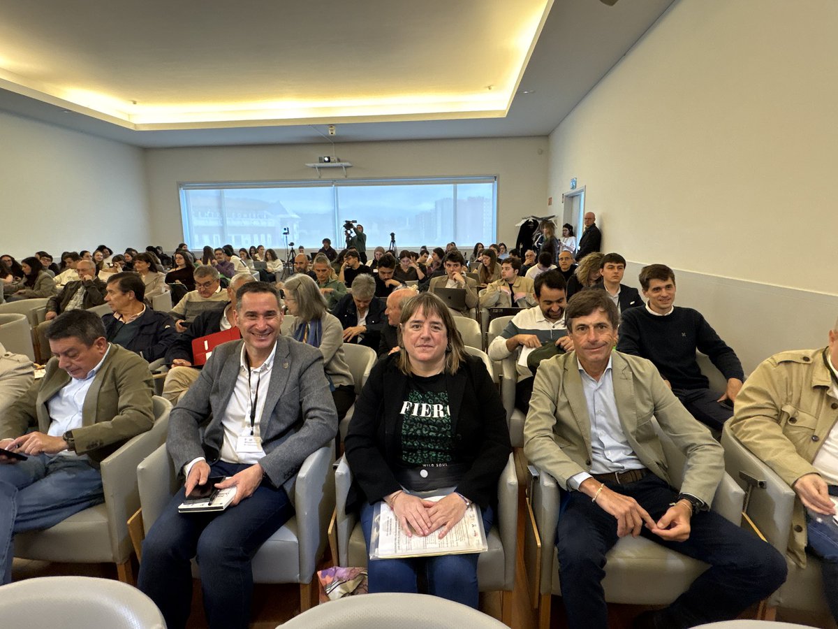 BNBizkaia's tweet photo. 5⃣0⃣0⃣📖 Foru Barriaren V. Mendeurrena ospatzeko ekitaldien artean, Bizkaiko bilakaera historikoari buruzko nazinoarteko kongresua antolatu da
5⃣0⃣0⃣📖 Bizkaia conmemora el V Centenario del Fuero Nuevo con un Congreso Internacional sobre su evolución histórica.
@upvehu
#ituna https://t.co/OrlYASqLiR