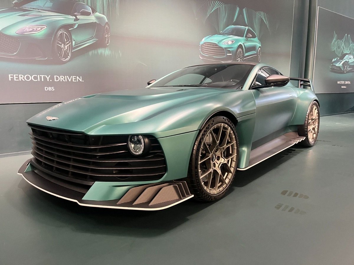 HWM_AstonMartin's tweet image. These special guests were relaxing in the lineup at the factory on our recent visit…

It’s always incredibly special visiting the factory, as you never know what’s going to be waiting for you when you walk through the door!

#valiant #valkyrie #astonmartin