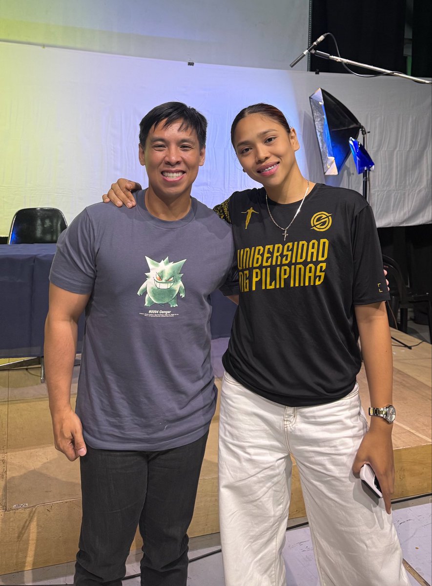 LadyCHK's tweet image. Had a great time shooting #TimeOut with the legendary @NinaYtang.  🫶

#UPFight 4eva ✊❤️💚
