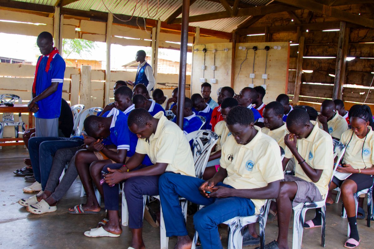cic_ug's tweet photo. Each day starts with morning devotions, creating a space where refugee and host youth grow spiritually and build confidence by sharing and speaking. In partnership with Mission Foundation Two Five, we’re nurturing both skills and character.

#YouthEmpowerment #RefugeeInclusion https://t.co/I0pUEq4Y00