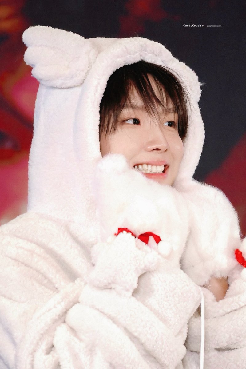 𝘾𝙖𝙣𝙙𝙮𝙘𝙧𝙪𝙨𝙝 tweet media