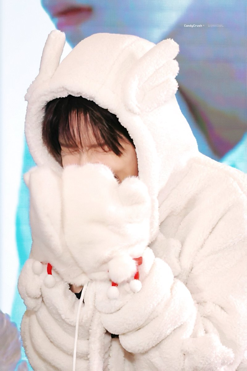 𝘾𝙖𝙣𝙙𝙮𝙘𝙧𝙪𝙨𝙝 tweet media