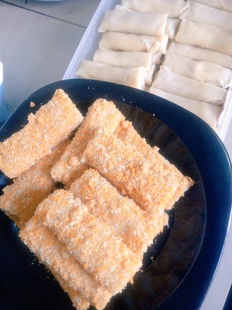 yaya ikan tweet media