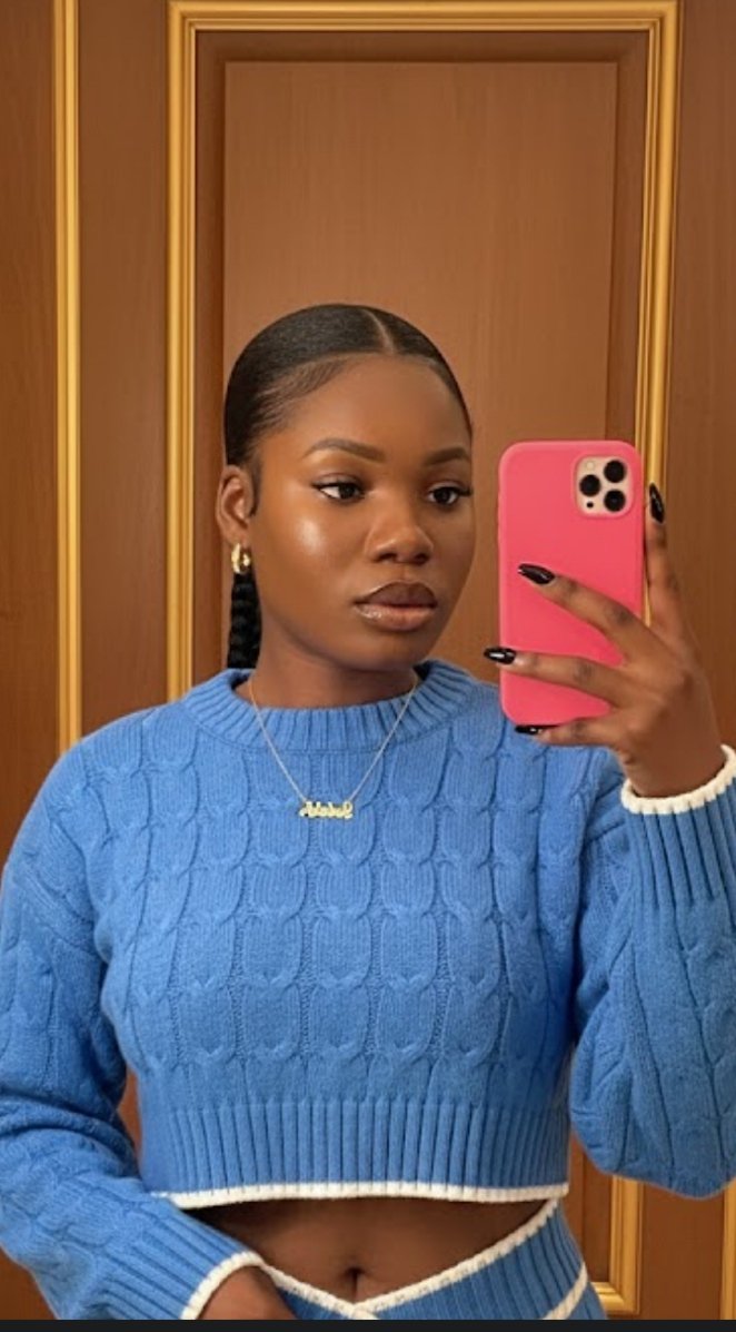 Adesola 🌹 tweet media