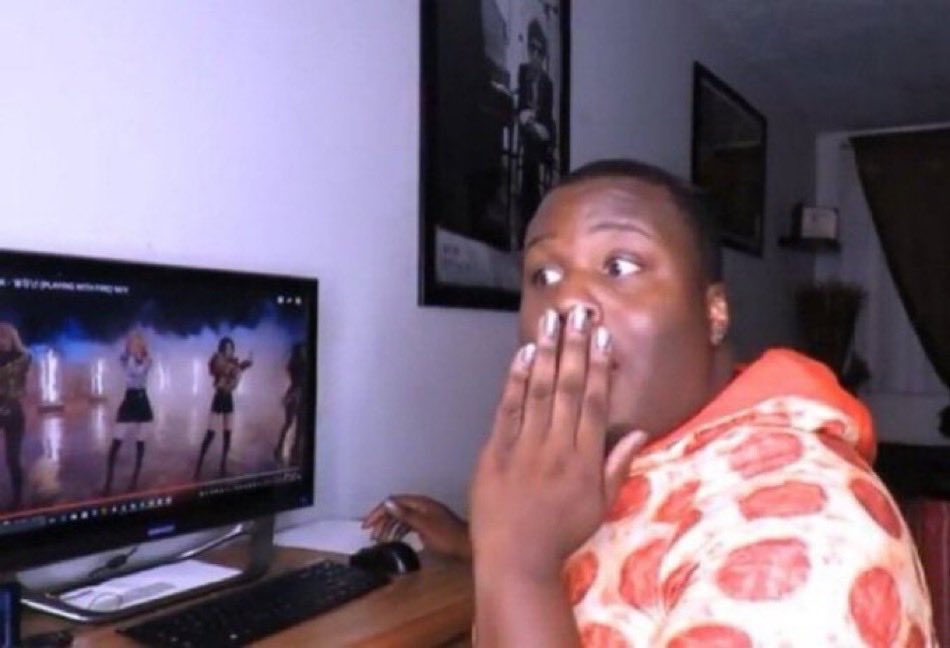 angel ˙𐃷˙ tweet media