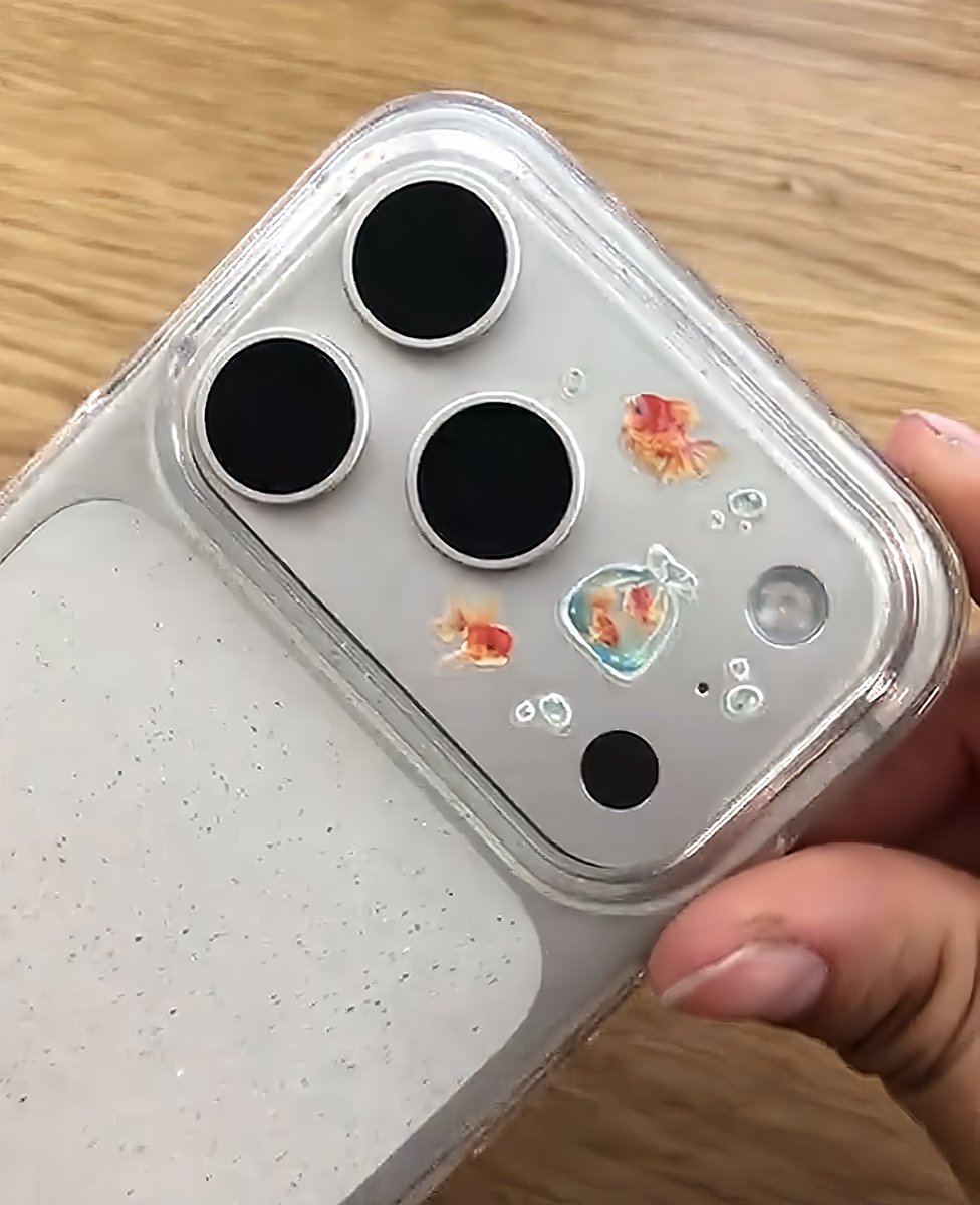 𝒻𝓊𝓃𝓃𝓎. tweet media