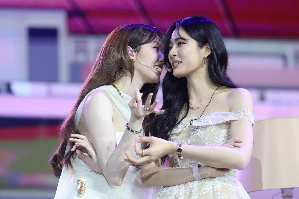 Clicknews tweet media