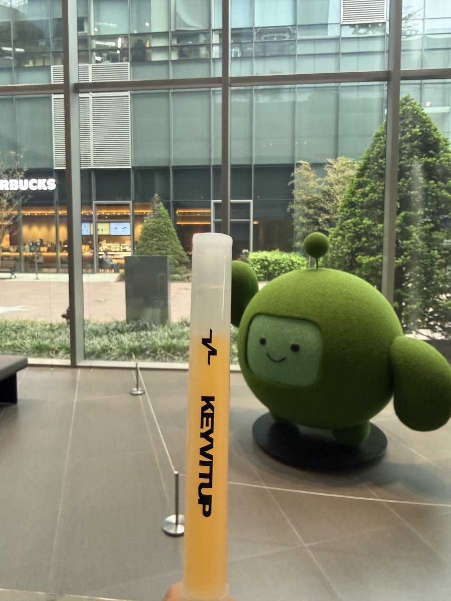 KEYVITUP_staff tweet media