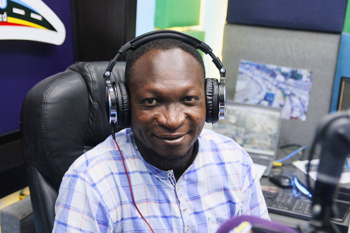 lagostraffic961's tweet image. 🌊 Safety on water matters!

Join Mike James on YOURSIDEMIRROR with Kolawole Ogunsemore as they discuss water transportation safety from a lifeguard’s perspective.

Stay informed. Stay safe!

#YourSideMirror #WaterSafety #TransportationSafety #Lifeguard #LagosTrafficRadio