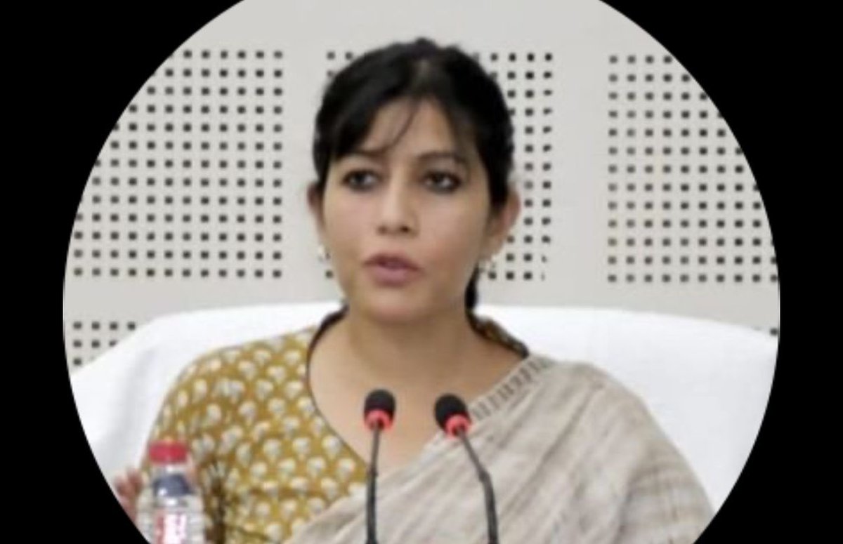 Cross Town News tweet media