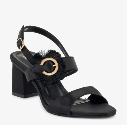 ecs_shop6297's tweet image. ECS brings the unique collection of Heels online in Pakistan. Find an expansive range of heels for women online. Our heels for ladies are modern and stylish products that will complete your footwear fancy.
shopecs.com/collections/wo…
#women #shoes #shopping