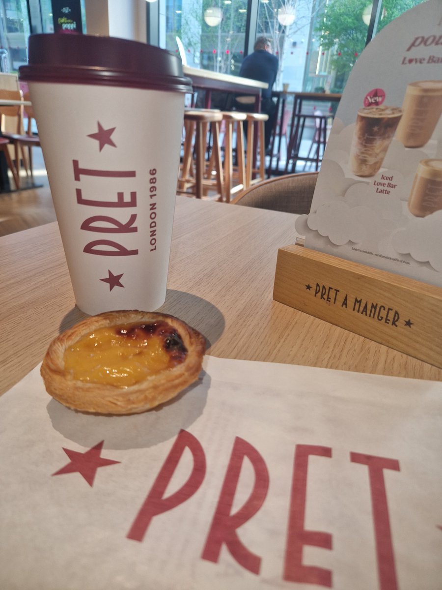 DavidGArmitage's tweet image. Ahead of a busy People &amp;amp; Culture meeting today

Starting with a @Pret &amp;amp; a Pastel De Nata.

#coffee #people #culture