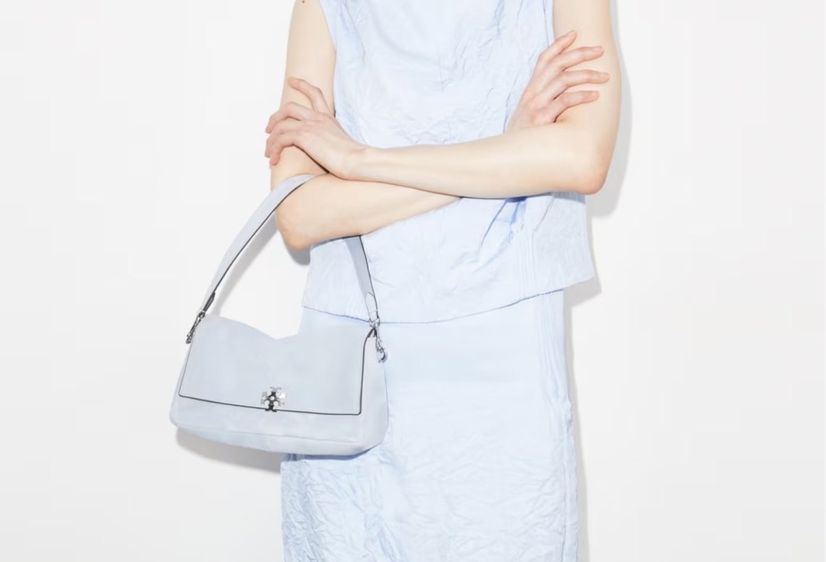 personal shopper | وسيطه tweet media