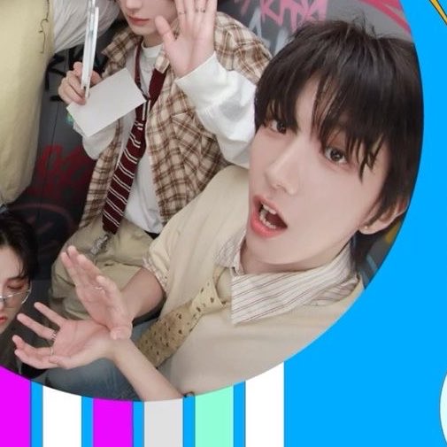 𝗓 𐰁 .. tweet media