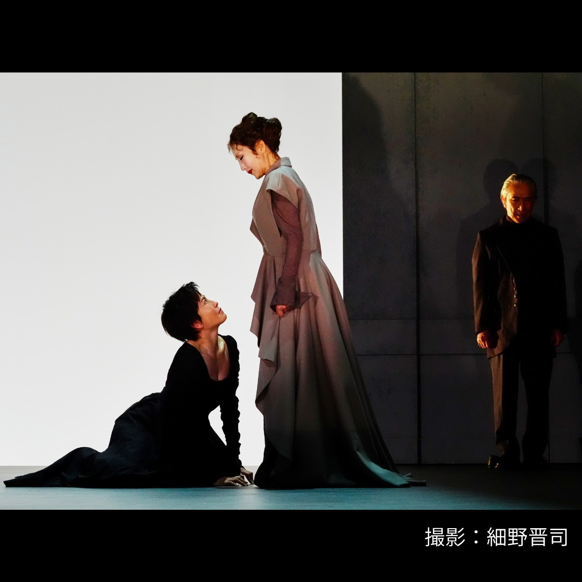 宮沢りえ　メアリー・ステュアート 2026/05/09 (土) 13時00分 J:COM北九州芸術劇場 ◤メアリー・ステュアート◢ 福岡公演チケット発売中！S席のこり僅か
