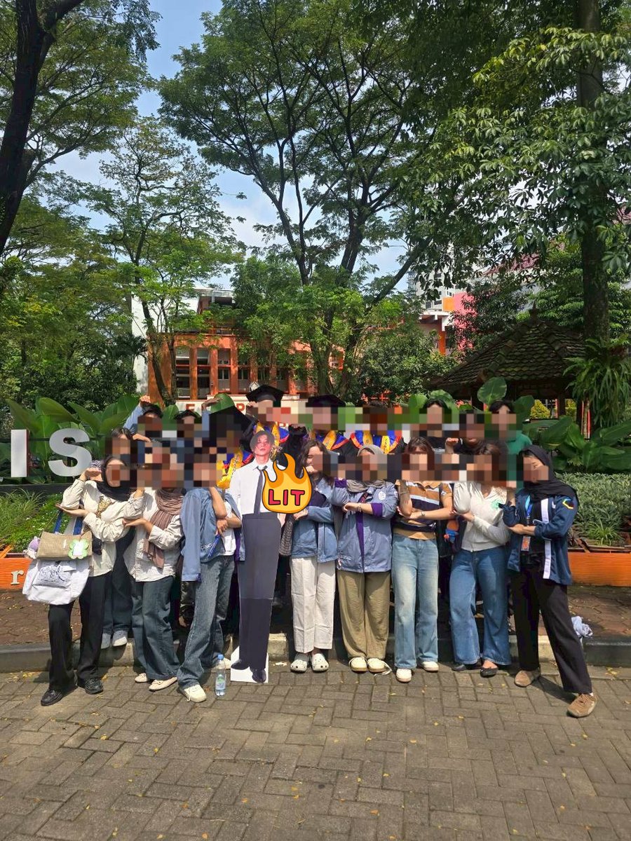 khayii ଳ was wuyojakun tweet media