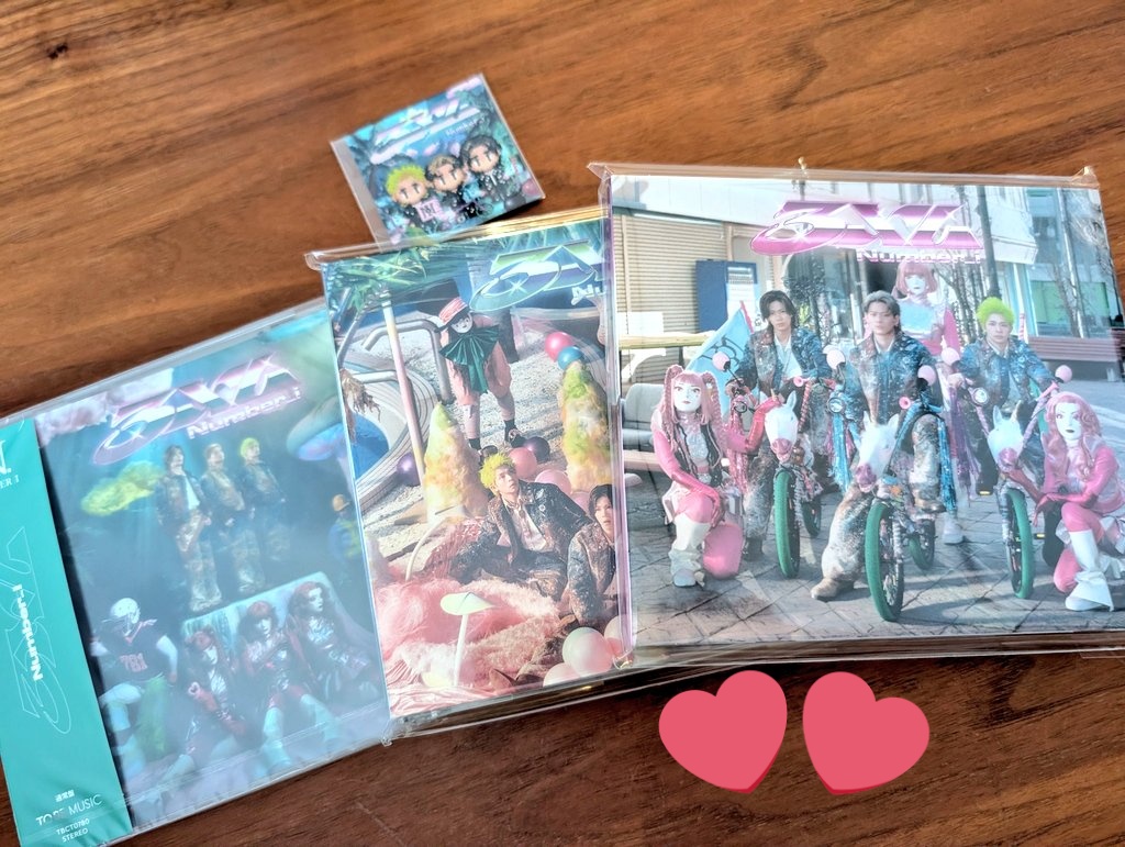 animal3292930's tweet image. 俺のにはサイン入ってなかったけど頼んでた香水も届いて非常に気分がいいです

#Number_i
#GIVENCHY