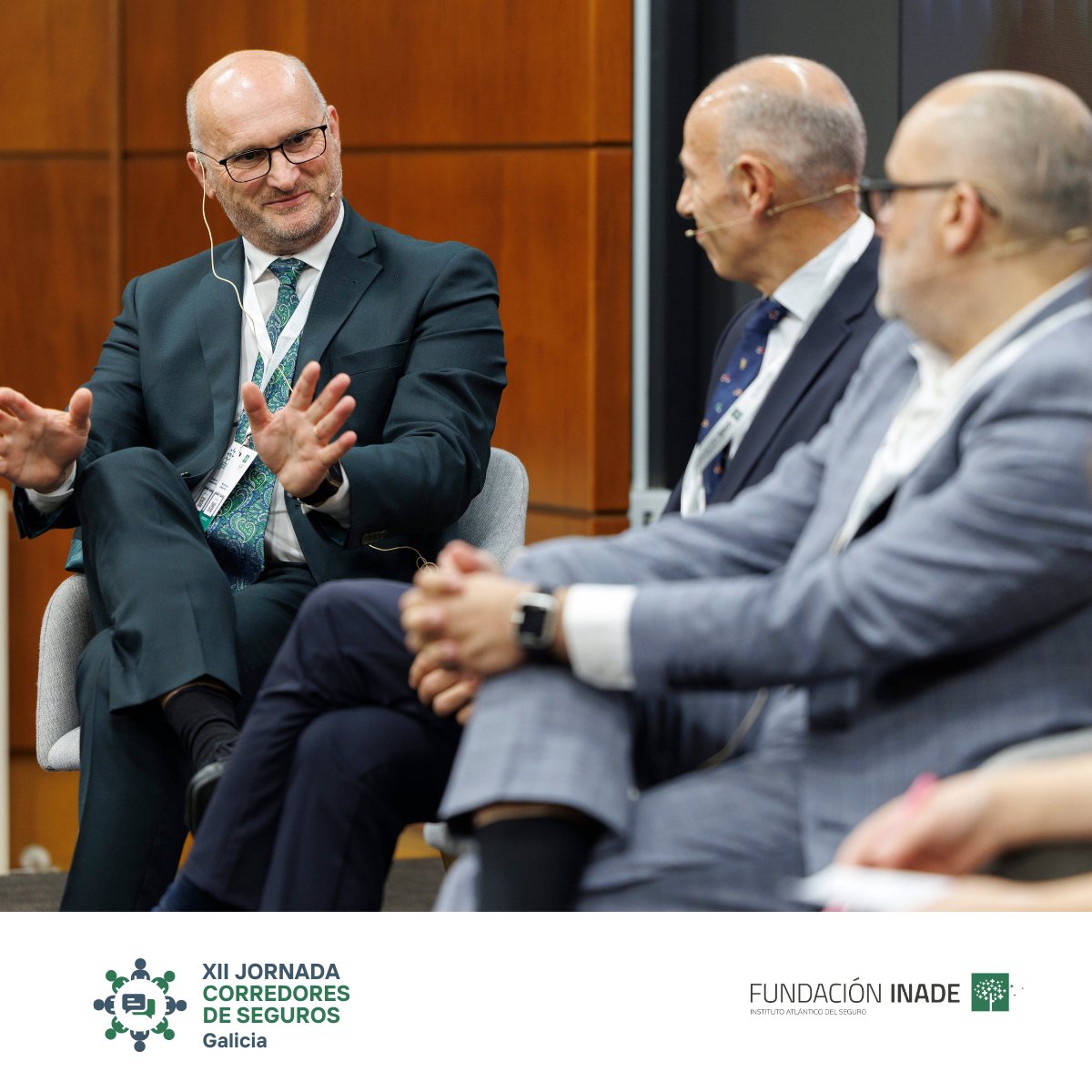 👥José Manuel Piñeiro (<a href="/NB21correduria/">NB21 Correduría de seguros</a>), Ernesto Fernández (<a href="/susavilaseguros/">Susavila Seguros</a>) e Iván Novo (<a href="/UCOGA_seguros/">UCOGA</a>) destacaron también la complejidad en la relación con las entidades aseguradoras, marcada por una menor agilidad en la toma de decisiones.