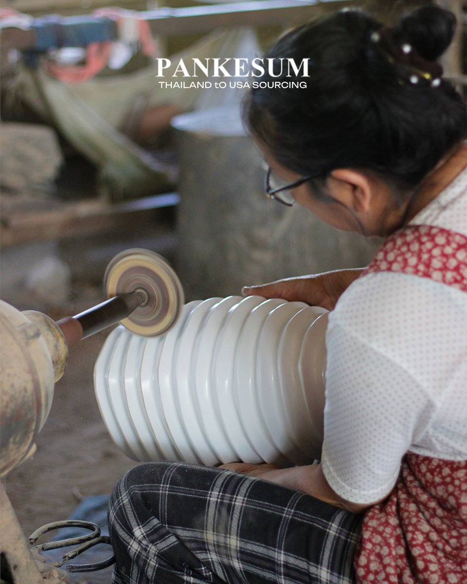 Pankesum's tweet image. Behind every product is a process — and the right partner.

From sourcing trusted factories in Thailand to preparing goods for export, we help U.S. clients find the right match.

Not just any supplier — the right one.

#GlobalSourcing #MadeInThailand #ExportToUSA #Pankesum
