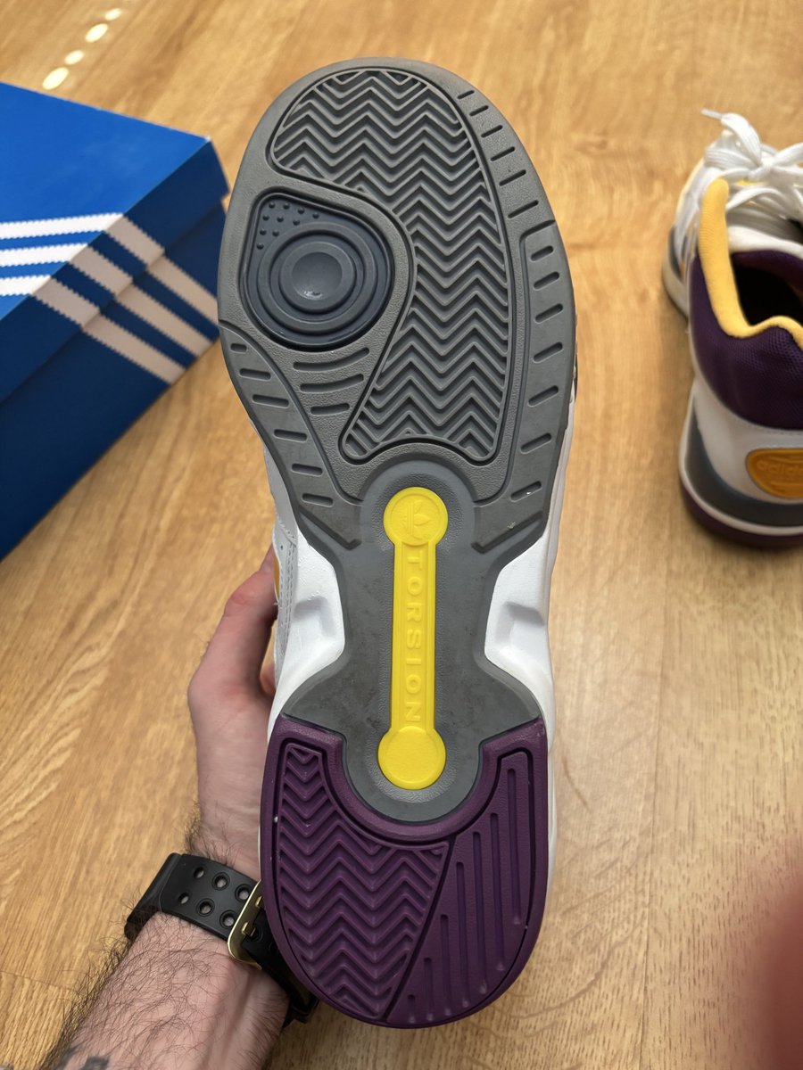 _lurking's tweet photo. £50 plus 4% if using PayPal G&amp;S https://t.co/7viBxAw8ON