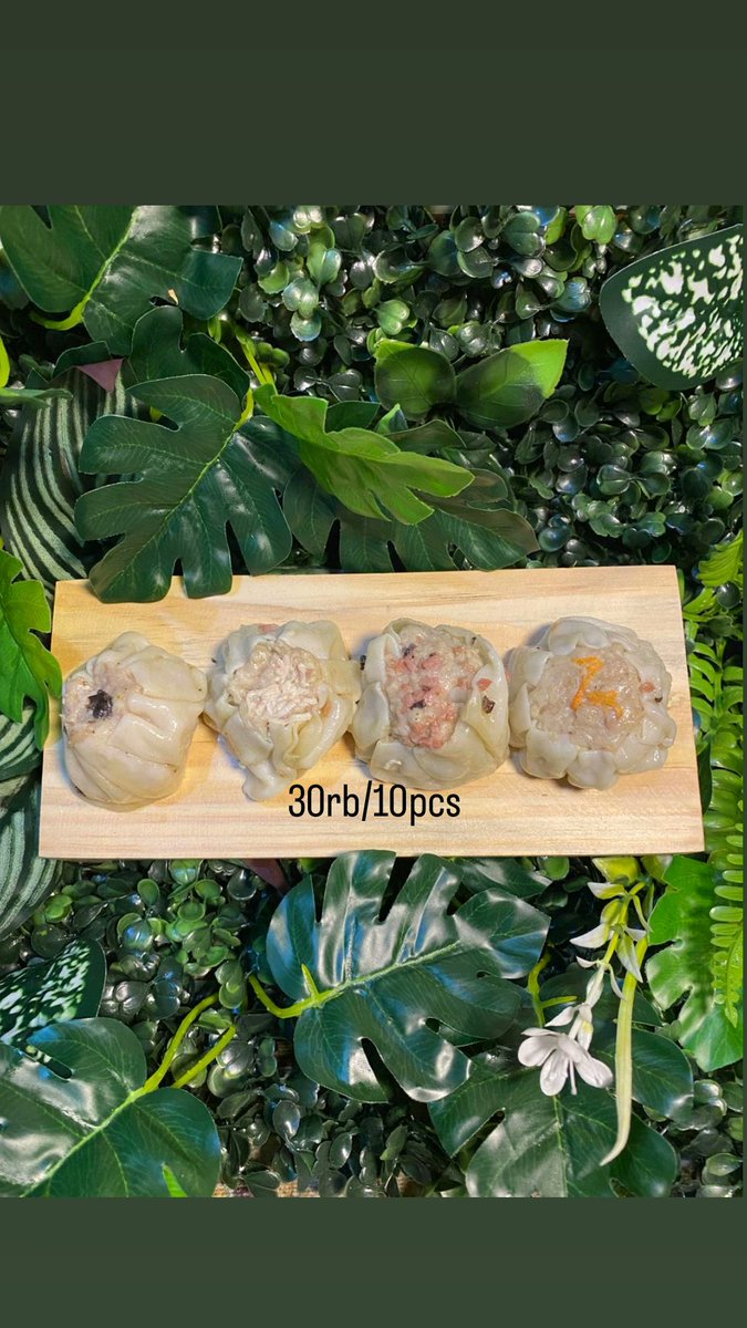 bakuldimsum_'s tweet photo. Pren, sekalian mau promoin dagangan aku ✨DIMAS AYAM✨
✨30rb/10pcs✨
✨Dikirim dr tangerang✨
✨Cod di tiptop cimone✨
✨ Pengiriman via Paxel/ojol✨
✨Flat ongkir Jabodetabek 20rb max 10porsi, luar kota max 6porsi ✨
✨bisa titip sedekah/Jumat berkah✨
✨Tahan lama di frezer 1bulan✨
✨Order via DM✨
Minta tolong bantuin rt dagangan ku. Ku doakan semoga rezeki kalian berlimpah❤️