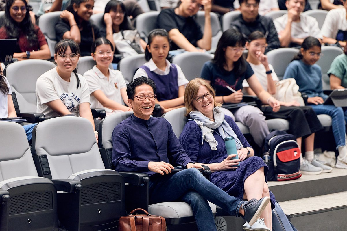 NTUsg's tweet photo. From space economy to extraterrestrial life: #NTUsg recently hosted Prof Thomas Zurbuchen – former Associate Administrator of the Science Mission Directorate at @NASA and Professor of Space Science and Technology at @ETH_en – for two talks on the future of space and humanity's search for life beyond Earth.

In “Global Space Trends: An ETH and Swiss Perspective on Competing in Space”, he shared insights on innovation, entrepreneurship and the rapid evolution of the space sector with over 200 NTU faculty, researchers, and students.

At "Looking for Life – The Drake Equation" which was open to the public, the eminent scientist and international speaker broke down the scientific framework behind the search for extraterrestrial life for an audience of over 300. The talk drew curious minds of all ages, including students as young as 7.

#Astrophysics #SpaceExploration #SpaceScience #STEM