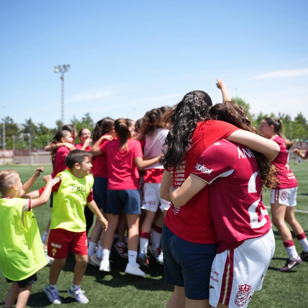 Real Murcia Femenino tweet media