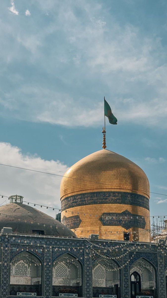 پیروزی‌های میدانی، فقط مال فرماندهان نیست؛ مال مادری است که با توسل به امام رضا (ع) فرزندش را به جبهه فرستاد و اشک شوق ریخت. #ایران_امام_رضا #غریبلرین_پناهی