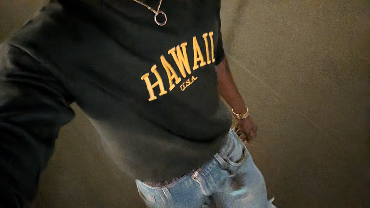 punto_0695's tweet photo. siempre quise ir a hawaii🌊🌺 https://t.co/U9z96D7Dtb