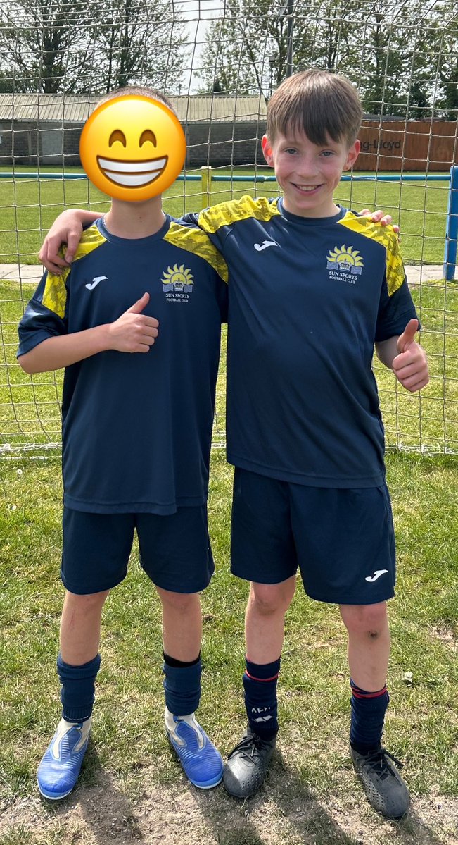 Tonycornick1's tweet image. End of season for the boy...

Joint top goalscorer from playing every position on the pitch over the season 👏

#prouddad #11yearsold