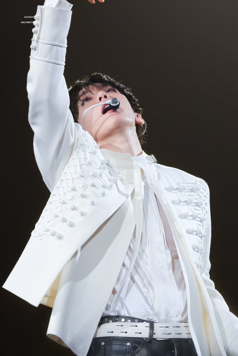 Sevenever tweet media