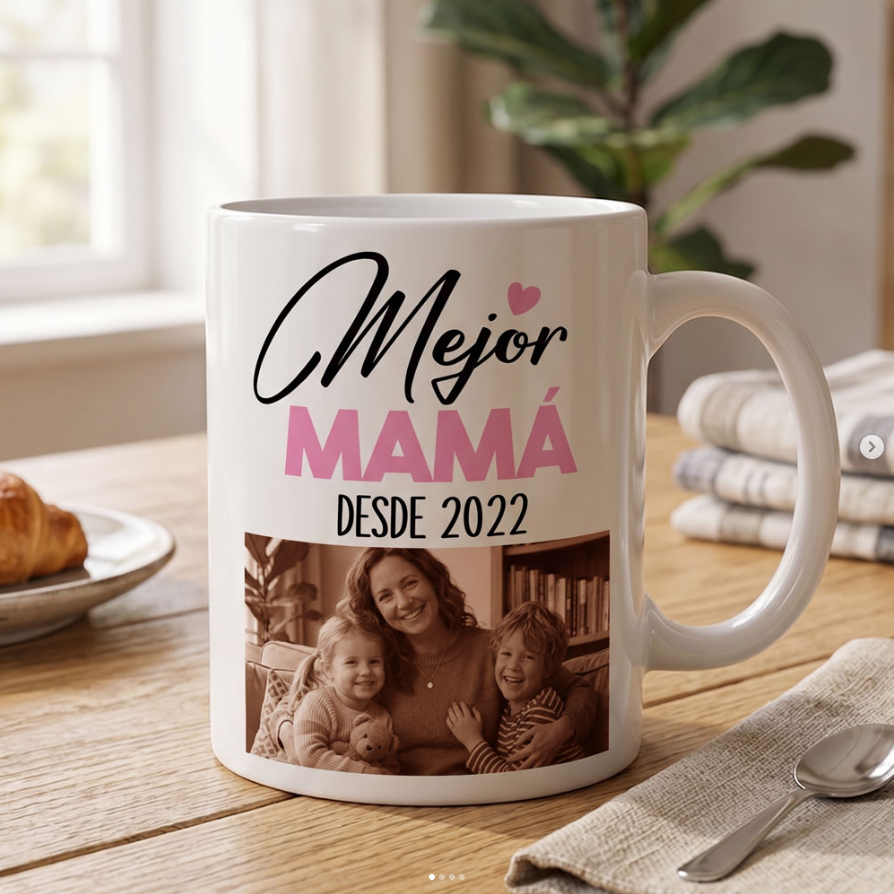 moneces's tweet photo. Mamá ha estado en mil detalles contigo.

Ahora te toca a ti tener uno con ella.

Haz tu pedido y sorpréndela este Día de la Madre.

🍫 https://t.co/Prs27t9Coq https://t.co/9jFoOXe8WV