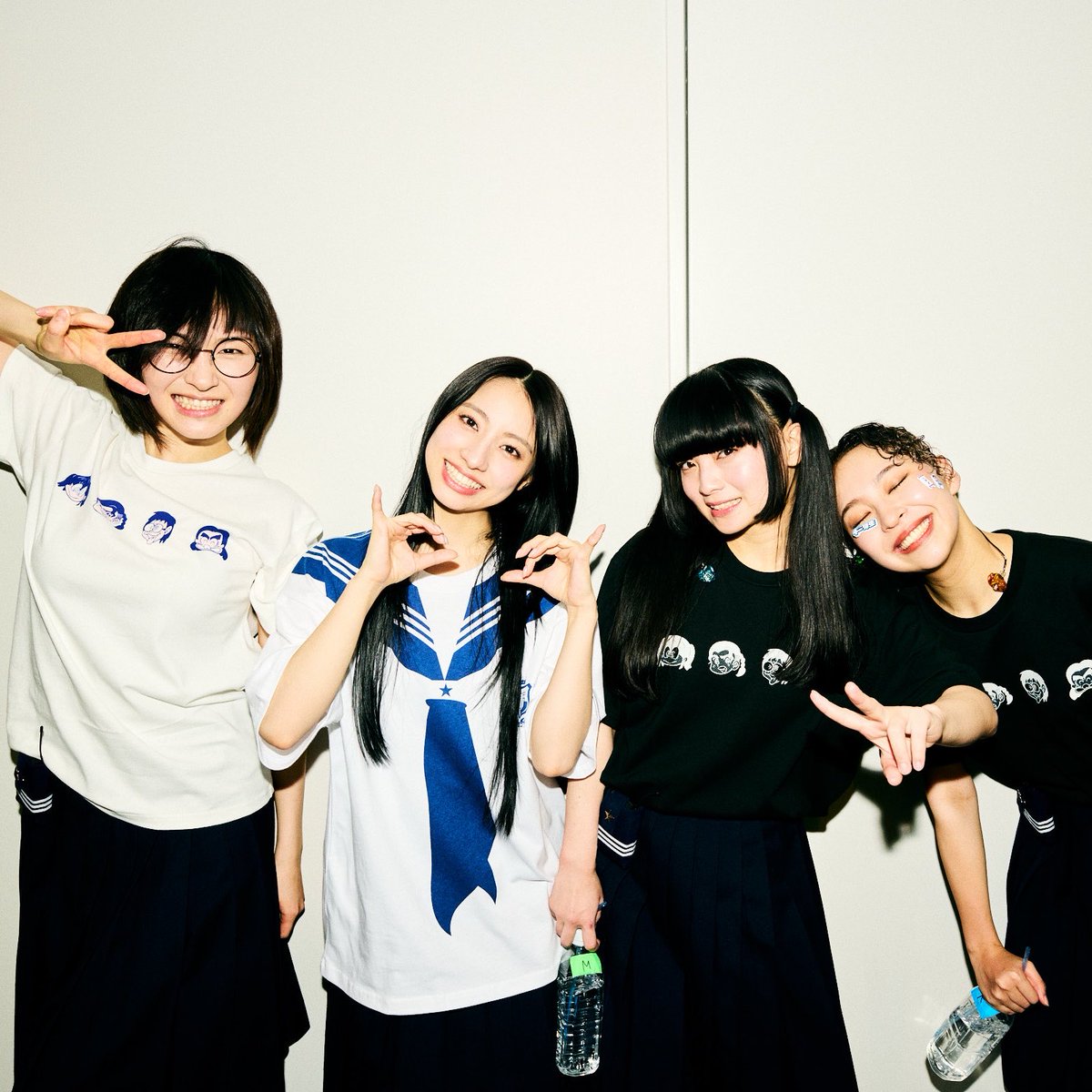 本日限定価格 新しい学校のリーダーズ 公式 ブロマイド 写真 5枚 購買部からのお知らせ｜NIPPON Calling Tour 2024グッズ一部事後通販の