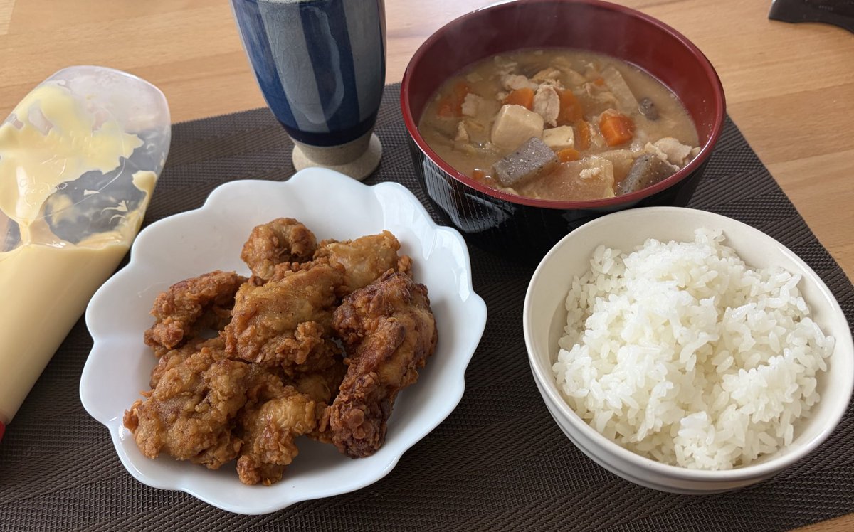 もち tweet media