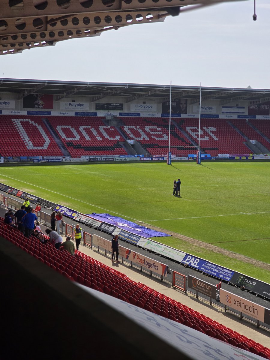 IFS1Risk's tweet image. Cracking day this weekend supporting Doncaster Rovers vs Stevenage!⚽

A 1–1 draw felt like a fair result - and it had to be Billy Sharp getting on the scoresheet in his final home game for the club.💪

@drfc_official

#Doncaster #Sponsors #DRFC #football