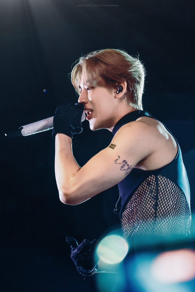 _Gotlight tweet media