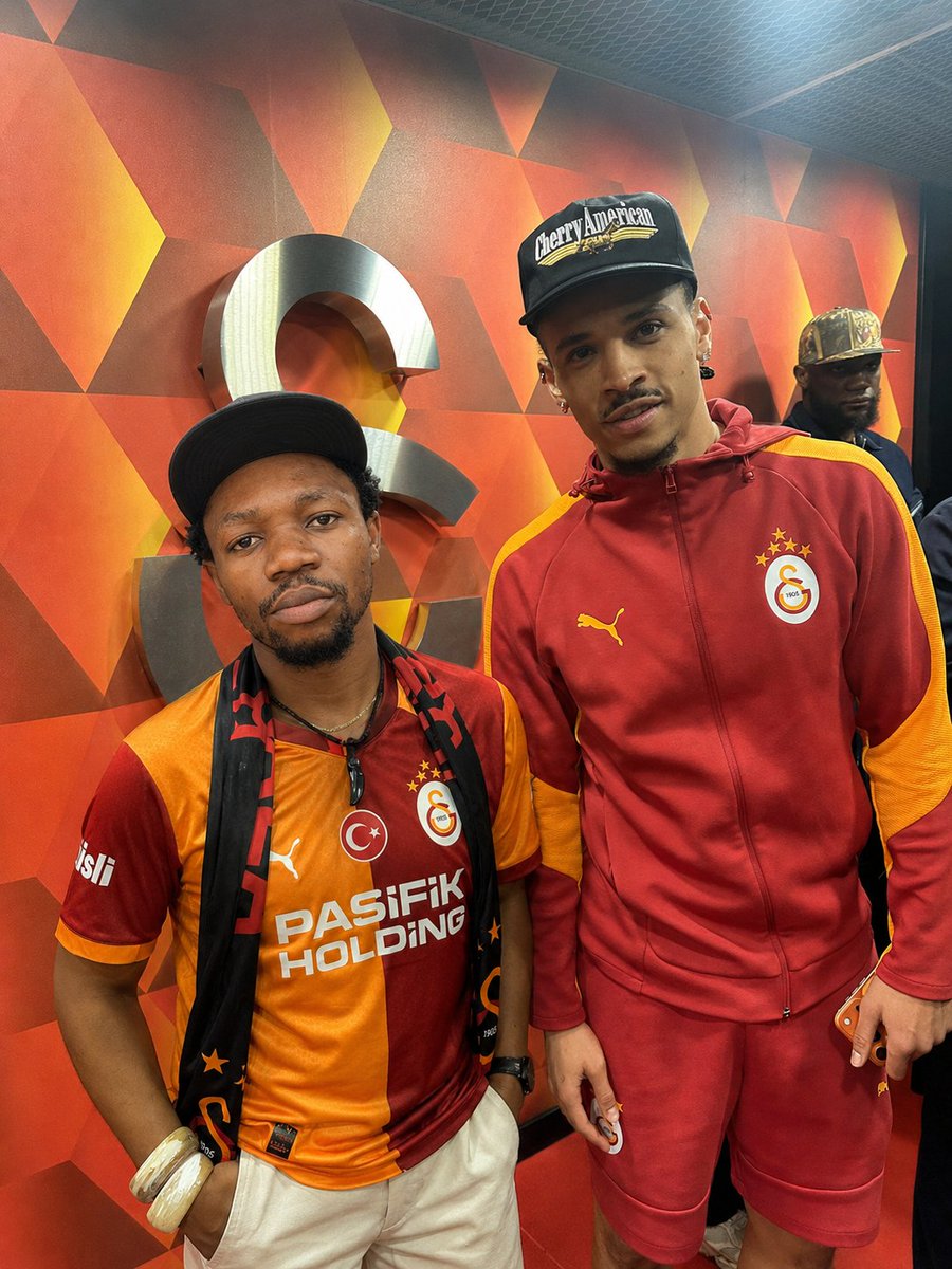 theMADguy tweet media