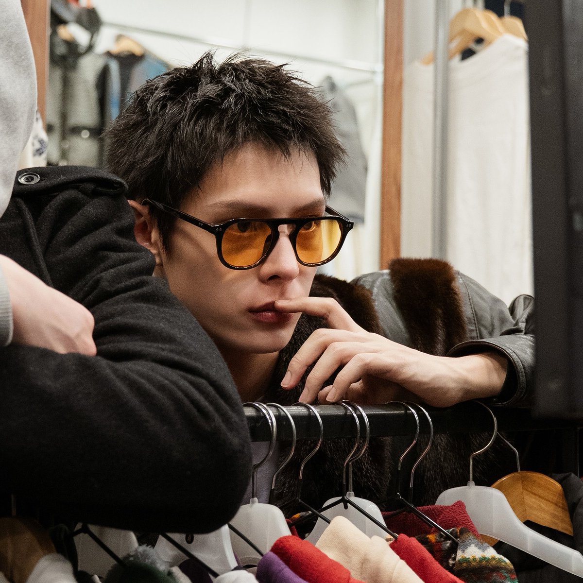 dailyjames tweet media