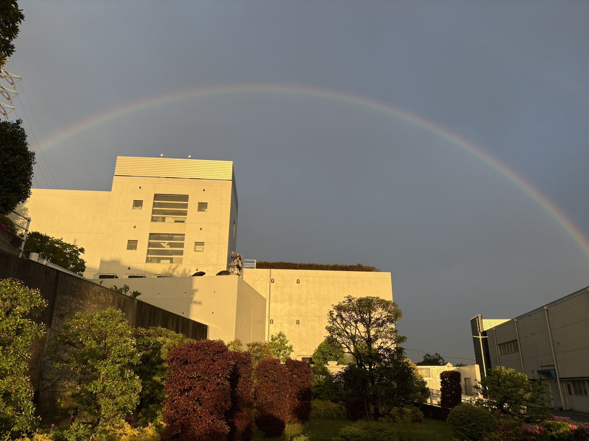 MF10TOYOTA's tweet photo. キレイなダブルレインボー🌈

#アネスト岩田
#ANESTIWATA
#ANESTIWATAGAINERracing
#虹 https://t.co/XMLSRQKbS8