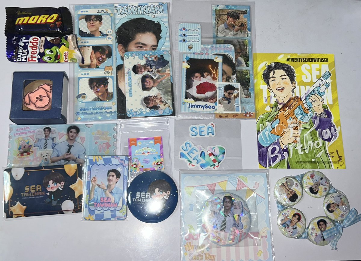 seatawinanfc's tweet photo. ꒰ #UltimateStarrySEA27th 
#sea_tawinan ⸝⸝ ☆ ꒱ 

ขอบคุณสำหรับ Giveaway ของแม่ๆทุกคนที่แวะเวียนเดินเอามาฝากกันนะคะ น่ารักทุกชิ้นเลย ซีออฟจะเก็บไว้เป็นอย่างดีเลยค่ะ และก็หวังว่าแม่ๆจะชอบเจ้าถุงจิ๋วที่ซีออฟตั้งใจอยากจะเอามาแจกแม่ๆไว้ใช้งานกันนะคะ 🤲🏻⭐️✨ https://t.co/fpPoSTTQVd