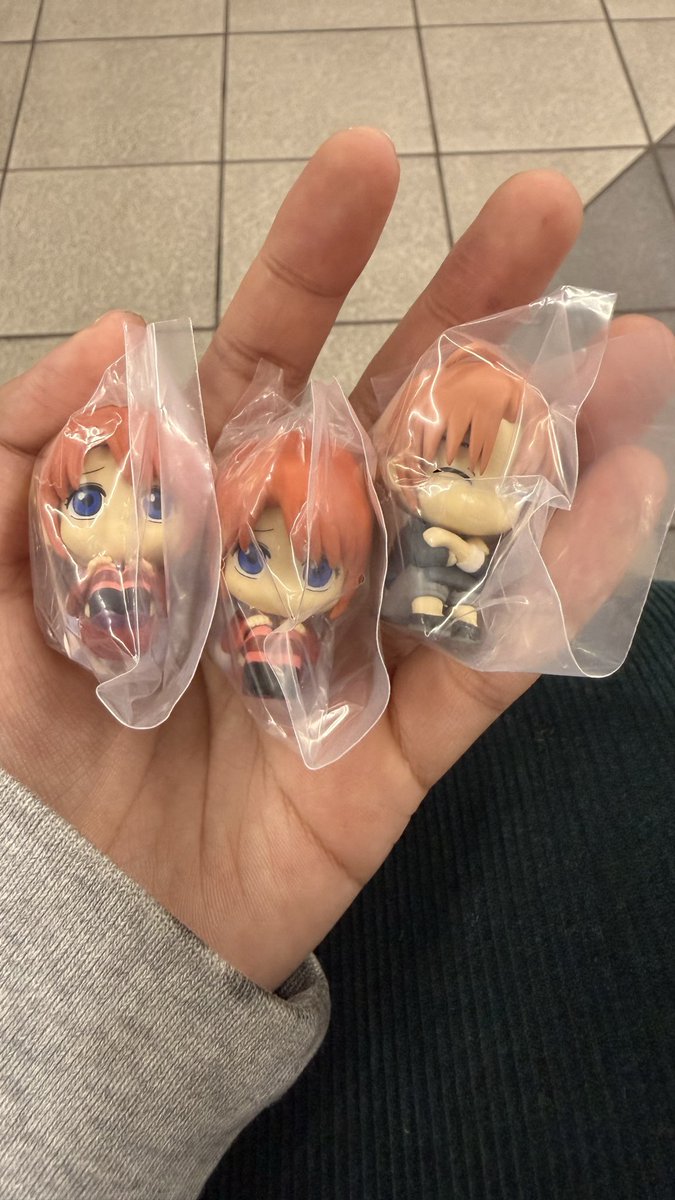 ran_919's tweet photo. 交換
銀魂 まちぼうけ〜吉原でもスタンバってました〜

譲 神威1 神楽2

求 銀時1 月詠2

銀時はコンプ目的
神威は銀時との交換のみ

まとめてお取引の方、京都市内手渡し可能な方優先

出先のためID着き写真はDM移行後

御気軽にお声かけください。 https://t.co/4uRptirxYr