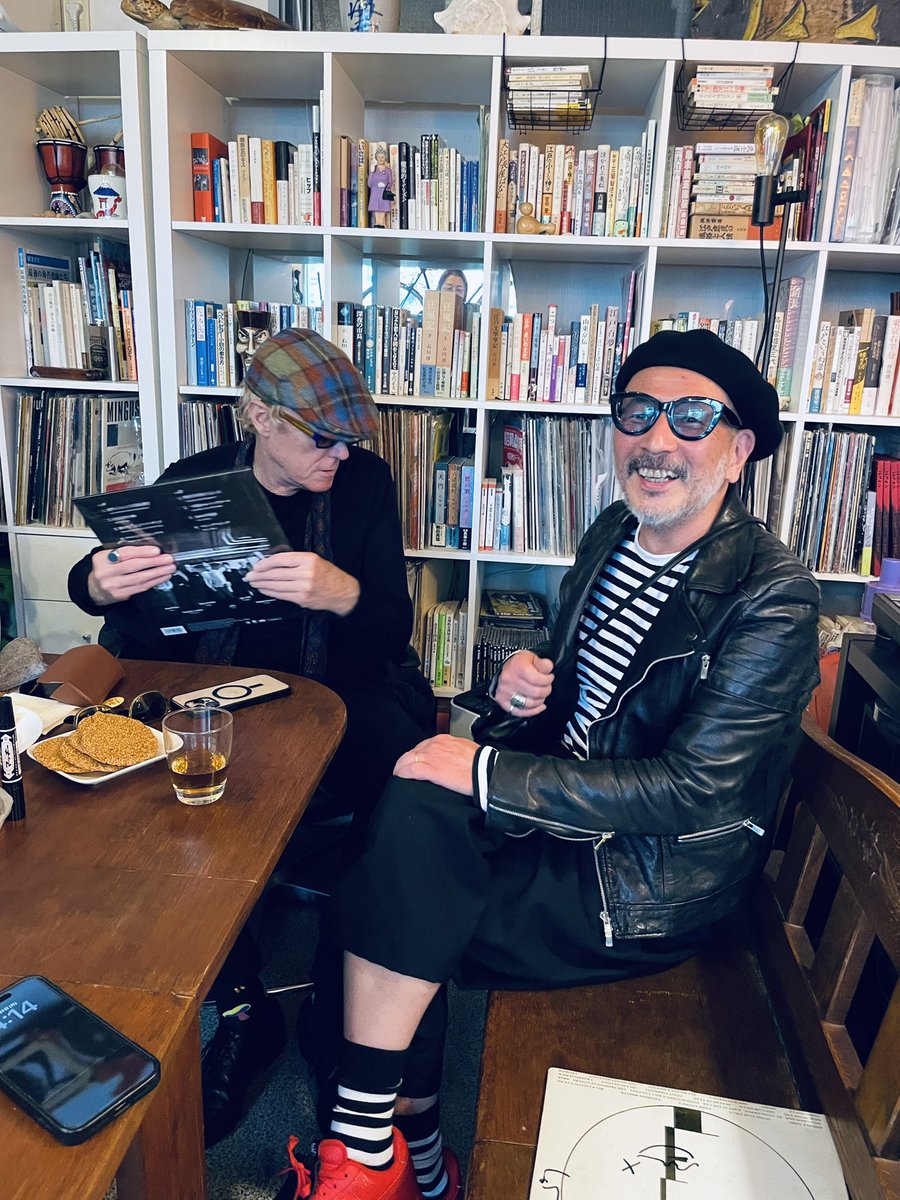 KOTA_Death's tweet photo. 来日中のDavid Jと。 https://t.co/iqEPT5jpXK