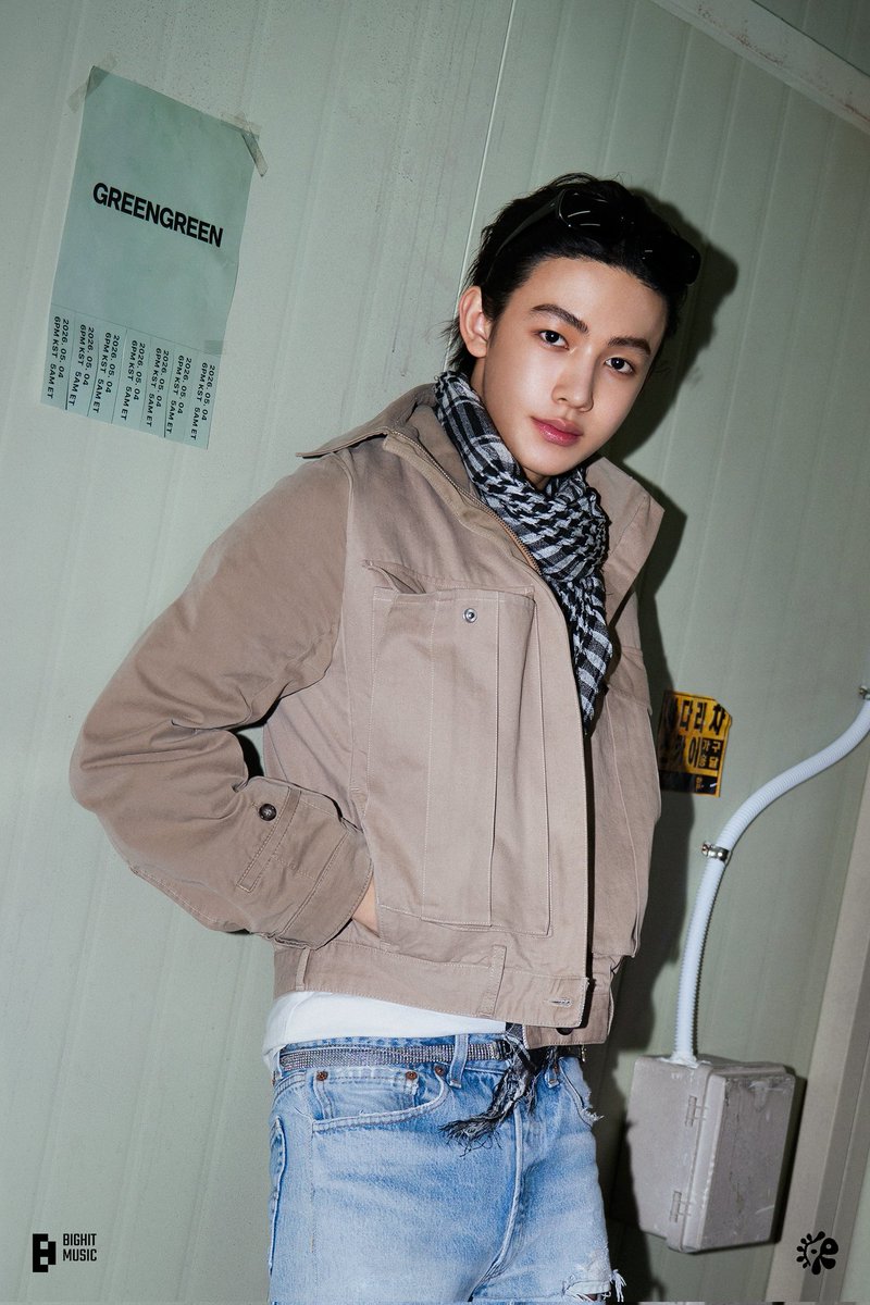 seonghyeon files tweet media