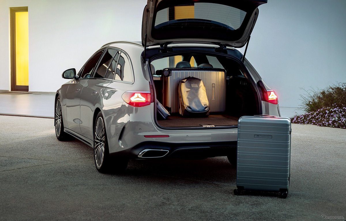 Mercedes-Benz Life tweet media