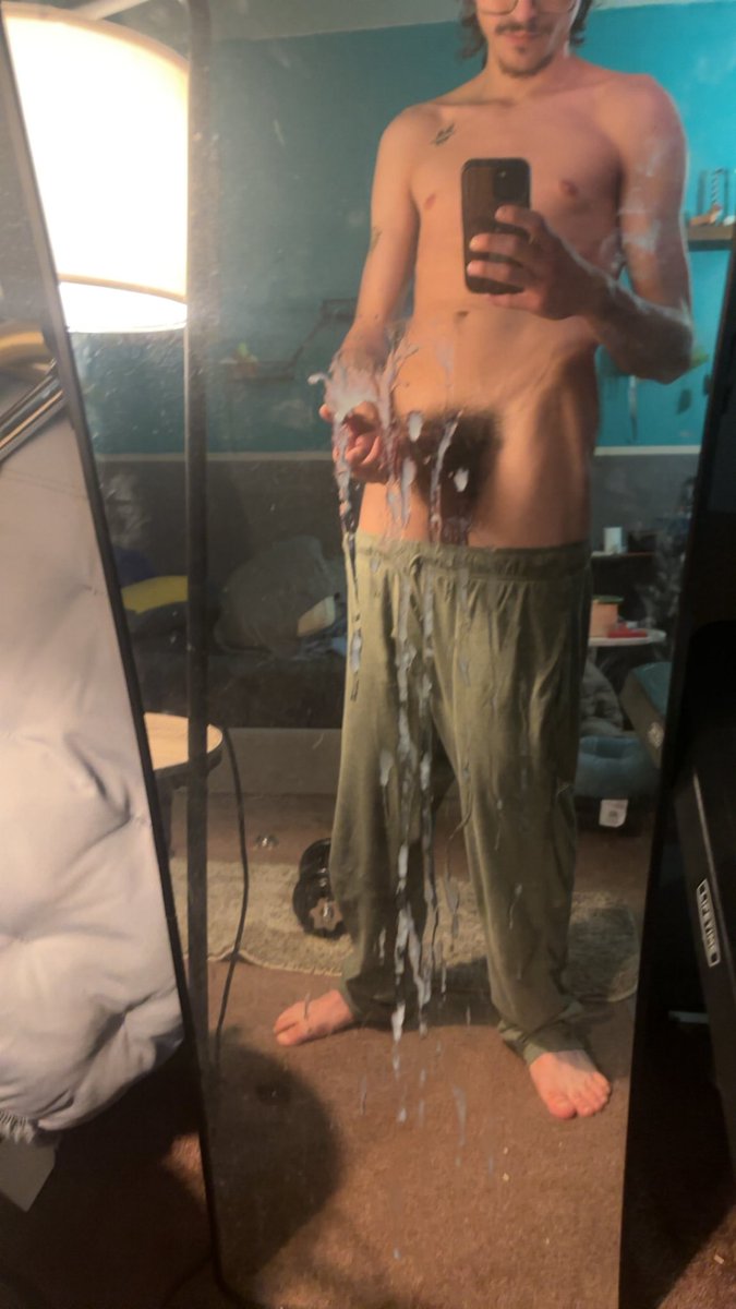 avocadosguy's tweet photo. DM if you want the vid ;) #cum https://t.co/8P4EQh9RTs