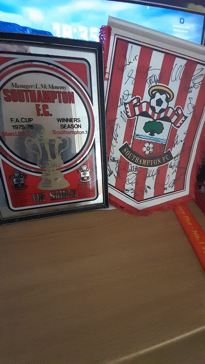 SaintsCollecti's tweet photo. Southampton Fc Mirror 1975/6 Plus Signed  Flag

£7.54 currently

2 bids

Ends Sat 2nd May @ 10:14am

https://t.co/SwJSs3L5qr

#ad #saints #saintsfc https://t.co/RQAXBiPr03